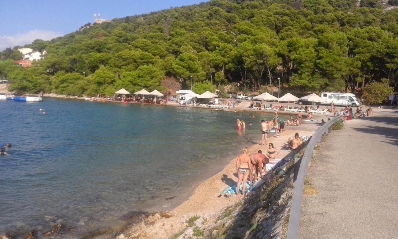 House  Bond Villa Tisno Buitenkant foto
